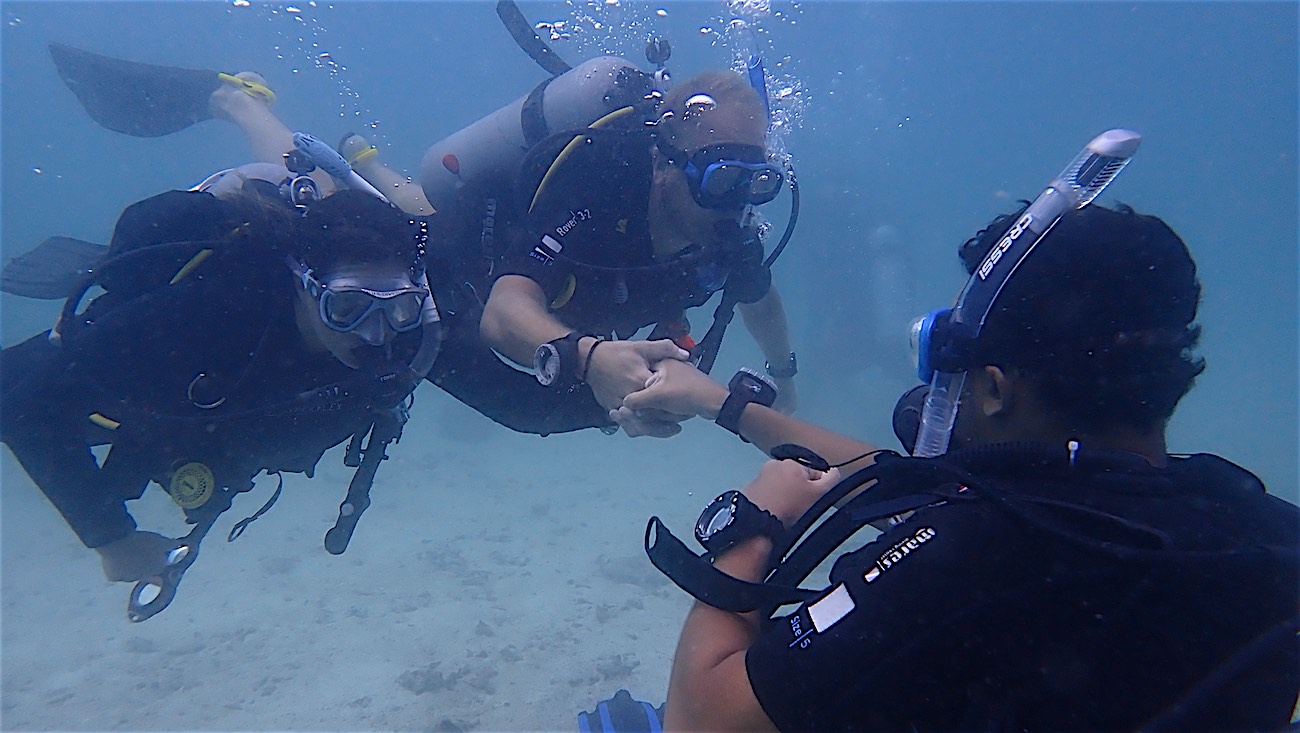 Learn to Scuba Dive Koh Tao - Experienced Instructor