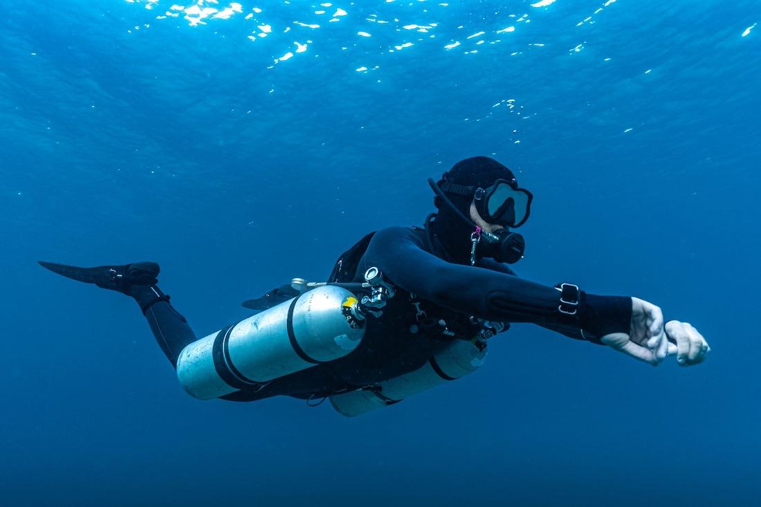 Sidemount Diver Koh Tao