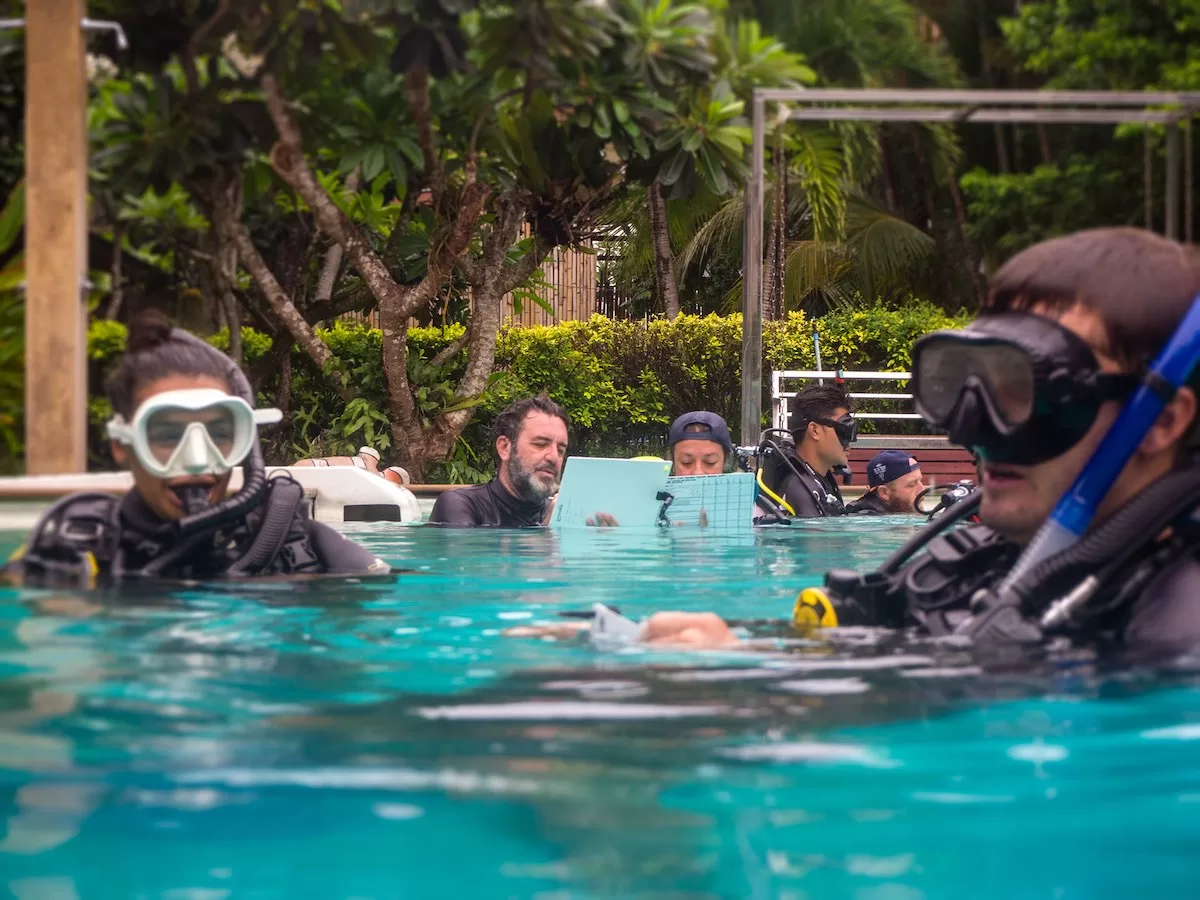 PADI Diving Instructor course in Thailand - Confined Water Evaluations for IDC Candidates Presentations